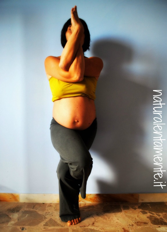 garudasana yoga in gravidanza